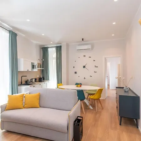 Grandefamiglia 3br Daire Roma